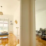 Rent 2 bedroom apartment of 88 m² in Lisbon