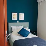 Rent 3 bedroom apartment of 105 m² in Γλυφάδα