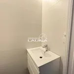 Rent 2 bedroom apartment of 65 m² in València