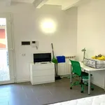 Rent 2 bedroom apartment in Rome