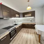 Pronajměte si 2 ložnic/e byt o rozloze 56 m² v karlovice