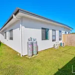 Rent 3 bedroom house in Port Macquarie