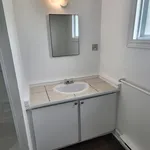 Rent 4 bedroom apartment in Gatineau