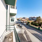 Rent 3 bedroom apartment of 93 m² in Vila Nova de Gaia