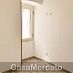 Affitto 2 camera appartamento di 35 m² in Roma