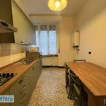 Affitto 2 camera appartamento di 66 m² in Genoa