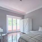 Rent a room in lisbon