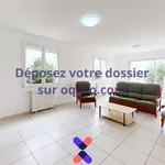 Appartement de 8 m² avec 8 chambre(s) en location à Mûrs-Erigné