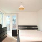 Rent 3 bedroom flat in South East England