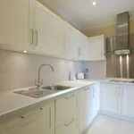 Rent 2 bedroom apartment of 92 m² in London