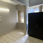 Rent 1 bedroom apartment in Johannesburg