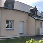 Maison de 99 m² avec 6 chambre(s) en location à Saint-Coulomb