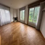 Appartement de 89 m² avec 5 chambre(s) en location à Oullins