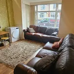 Rent 7 bedroom house in Leeds