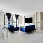 Rent 2 bedroom apartment of 753 m² in Paris