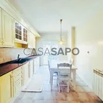 Rent 4 bedroom house of 194 m² in Mafra