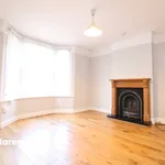 Rent 4 bedroom house in Surrey