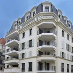 Rent 3 bedroom apartment of 64 m² in Clamart