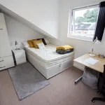 Rent 6 bedroom flat in West Midlands