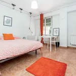 Rent 5 bedroom apartment in Valencia