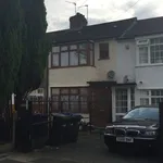 Rent 3 bedroom house in Enfield