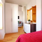 Rent 1 bedroom apartment of 1 m² in madrid