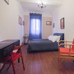 Rent 1 bedroom apartment of 50 m² in Florence