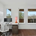 Rent 3 bedroom apartment of 245 m² in Austin