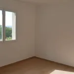 Maison de 121 m² avec 5 chambre(s) en location à Marennes