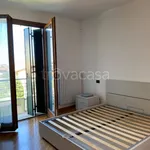 Rent 4 bedroom apartment of 90 m² in Padova