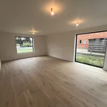 Nieuwbouwwoning met GARAGE, autostaanplaats & TUIN vlakbij centrum