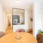 Rent 3 bedroom apartment in barcelona