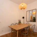 Rent 3 bedroom apartment of 80 m² in barcelona