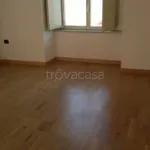 Rent 2 bedroom apartment of 65 m² in Napoli