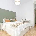 Rent 7 bedroom apartment in Barcelona