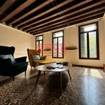 Rent 5 bedroom apartment of 130 m² in Treviso