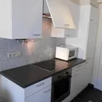 Très bel appartement meublé à Woluwe Saint Lambert. Avec 1 chambre, 1 salle de bain, parquet, terrasse, place de parking, terrasse.