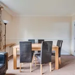 Rent 4 bedroom apartment in South East England