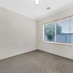 Rent 4 bedroom house in Deer Park