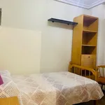 Alquilo 3 dormitorio apartamento de 76 m² en Gijón