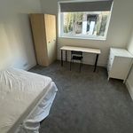 Rent 8 bedroom flat in Wales