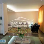 Affitto 6 camera casa di 320 m² in Rome