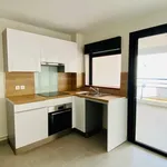 Appartement de 58 m² avec 3 chambre(s) en location à DUCOS