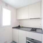 Rent 1 bedroom apartment of 70 m² in valencia