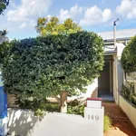 Rent 1 bedroom house in Crows Nest