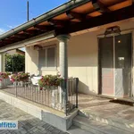 Rent 2 bedroom house of 110 m² in Camaiore