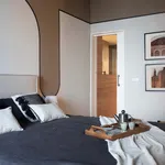 Rent 4 bedroom apartment of 80 m² in Barcelona