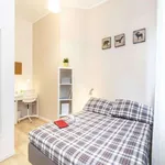 Rent a room in milan