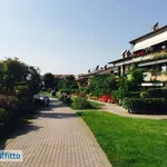 Affitto 3 camera appartamento di 90 m² in Desenzano del Garda