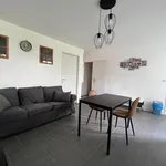 Rent 3 bedroom apartment of 47 m² in PLOERMEL